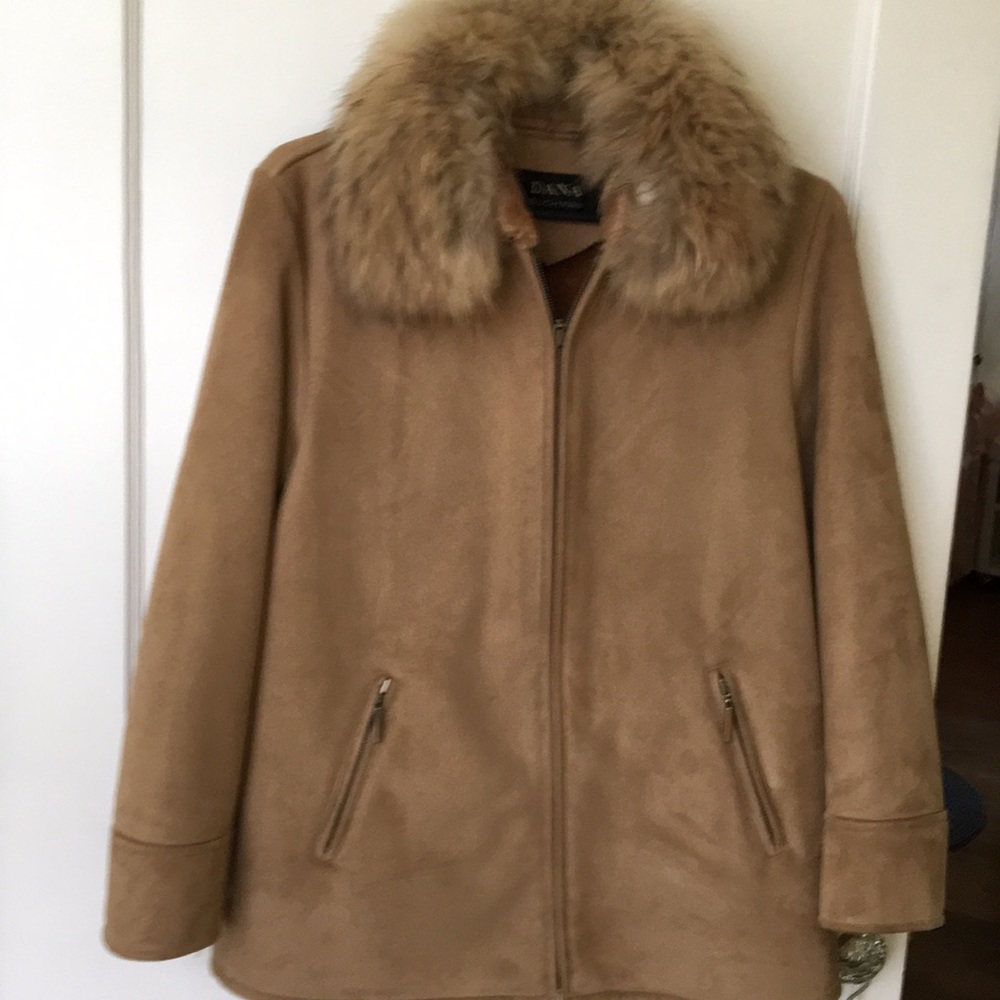 Jacket with fur trim